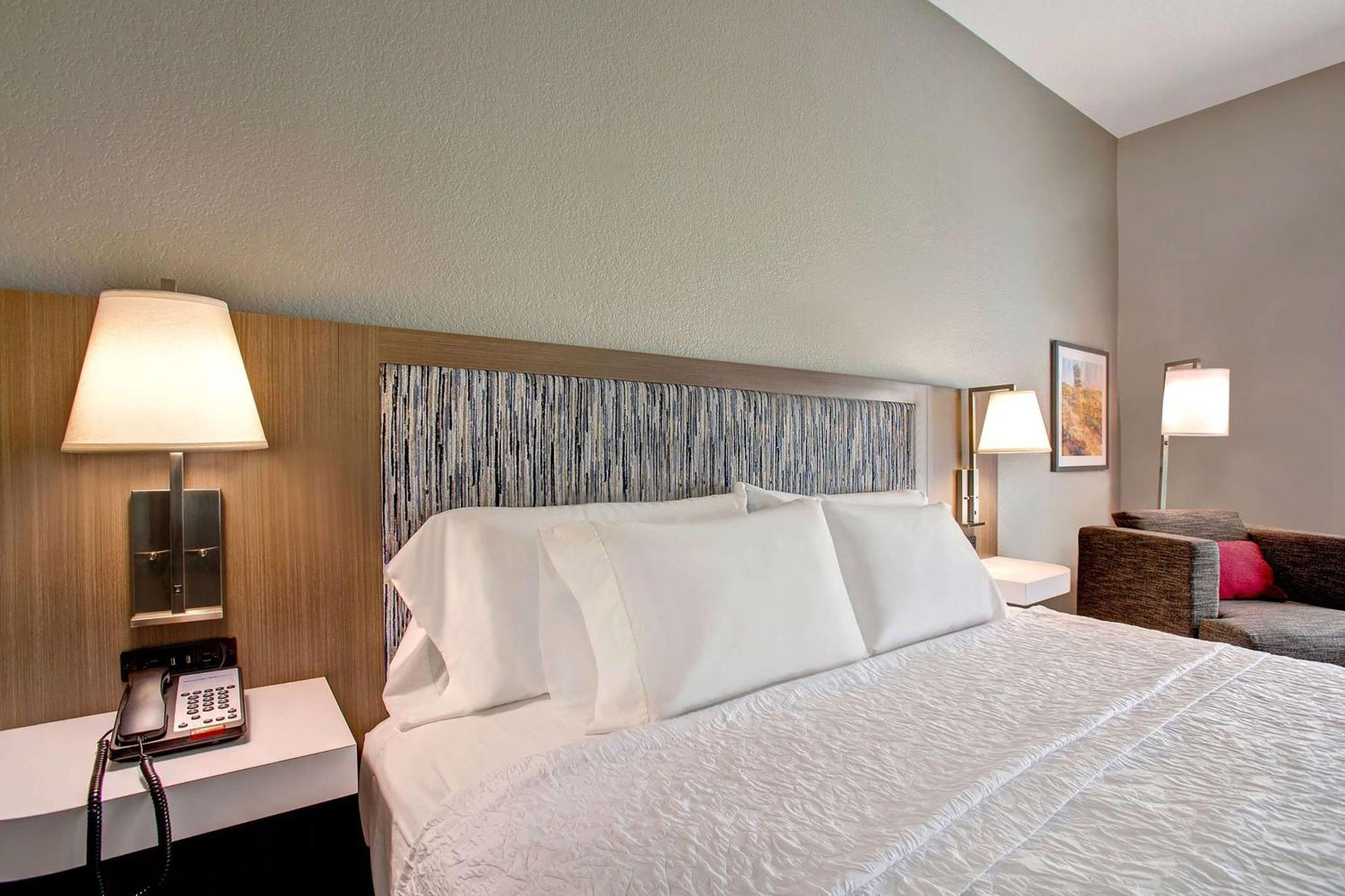Hampton Inn & Suites Borger Exterior photo